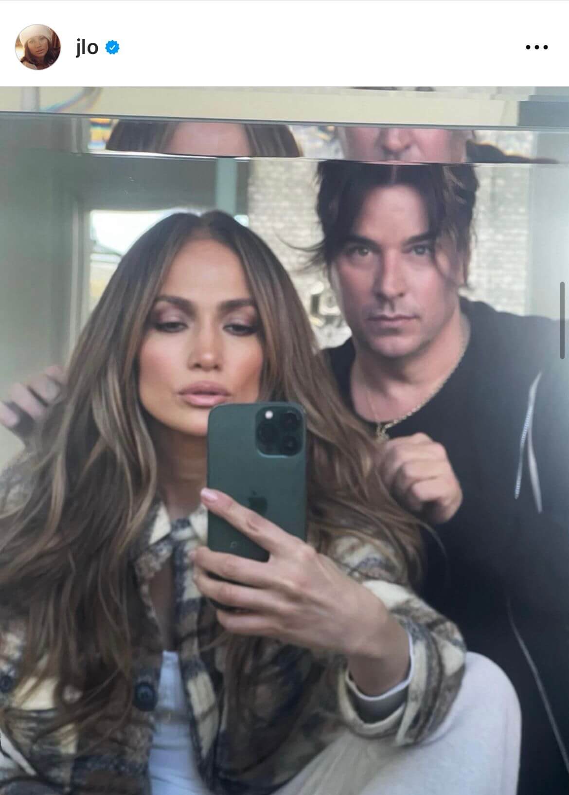 Jennifer Lopez extension